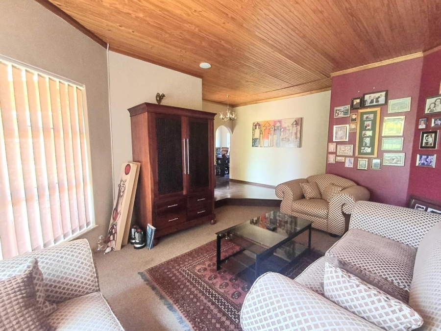 4 Bedroom Property for Sale in Universitas Ridge Free State